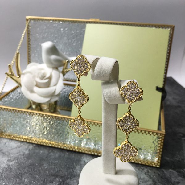 

Brinco Traseiro zrh135166