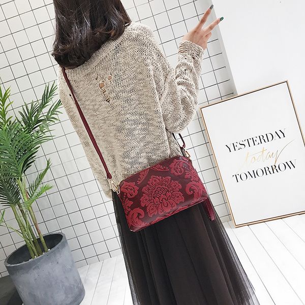 

crossbody bags pu leather luxury designer hand take package woman joker banquet temperament personality mini- packet messenger