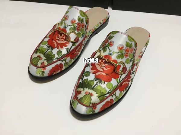 

with box luxury mules 423513 princetown designer men's and women's slippers slippery metal buckle beach slippers lovers shoes size, Black