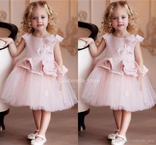 

lovely pink short flower girls dresses short sleeves 3d floral appliques girls birthday party gowns pageant dresses for kids cheap, White;blue