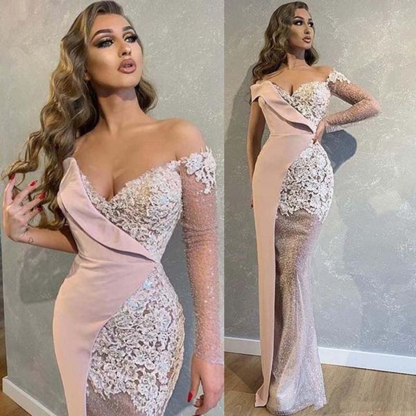 

2020 dubai arabic long sleeves mermaid bridesmaids dresses off the shoulder illusion lace appliques prom dress ruched formal evening gowns, White;pink