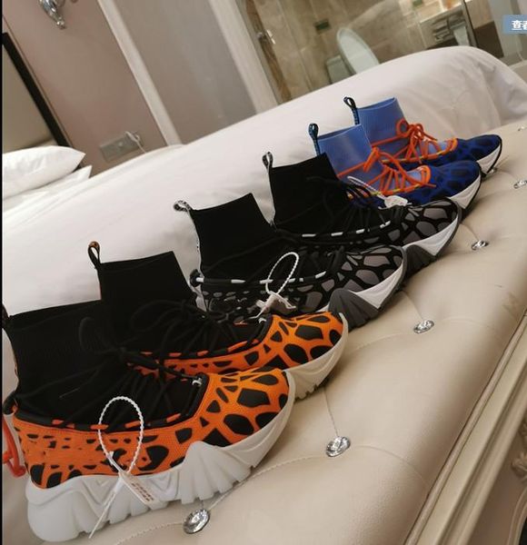 

2019 casual shoes luxury designer medusa chain reaction sneakers trainer casual shoes lightweight chain-linked rubber sole mkj01, Black