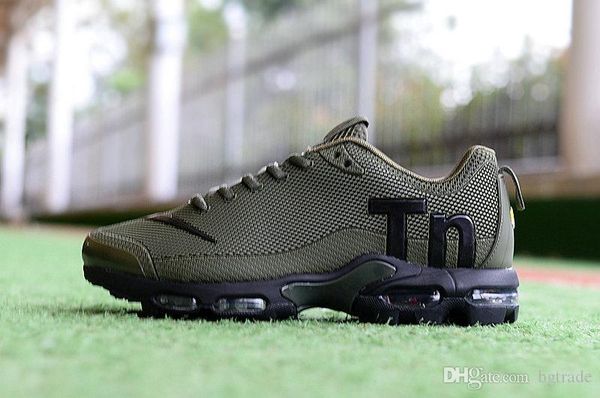 

air tn plus maxes in metallic olive white shoes for mens designer brand luxury trainers outdoor athletic sports sneakers without box 36-45