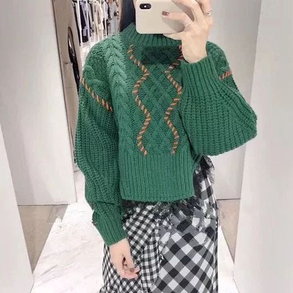 

women sweaters 2019 autumn and winter new hem lace stitching contrast woven split knit sweater, White;black