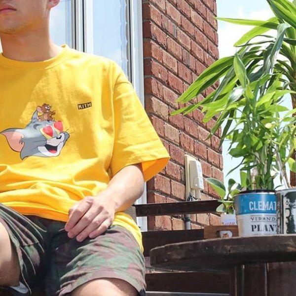 

19ss kt x tom jerry heart tee cute cartoon cat and mouse printed men women t-shirt short sleeve street skateboard summer tee hfymtx569, White;black