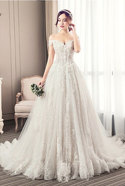 

wedding dress 2019 new off shoulder tube slim fit big trailing bride dress princess dream wedding dress champagne lace, White