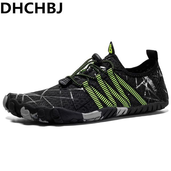 

aqua shoes summer water shoes men beach slippers breathable upstream woman sandals diving swimming socks tenis masculino