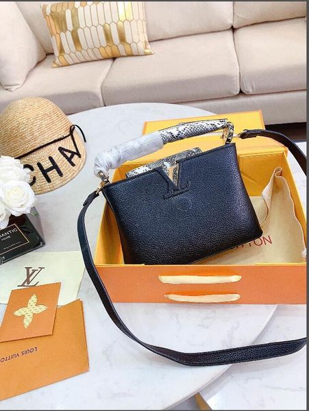 

new 2020 fashion exquisite luxury ladies wild ol commuter messenger bag backpack shoulder bag messenger bag backpack wallet handbag