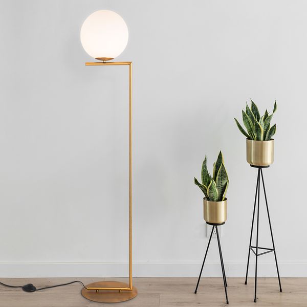 2020 220v 110v Nordic Design Post Modern Gold White Metal Led Tall