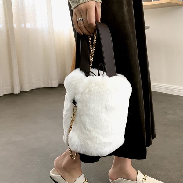 

elegant female tote bucket bag 2020 winter fashion new quality soft plush women's designer handbag chain shoulder messenger bag