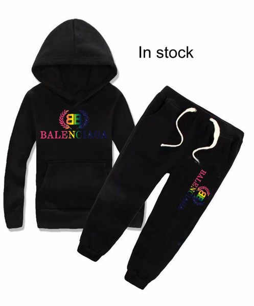 

1-5 years old Baby boy girl autumn and winter wear thick baby gold carved cashmere baby children's suit jacket and pants GG09876