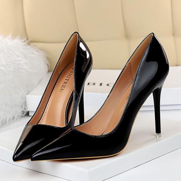 

2020spring новые женщины classics насосы мода сексуальное платье лакированной кожи красный свадебная обувь тонкие каблуки высокие каблуки бе, Black