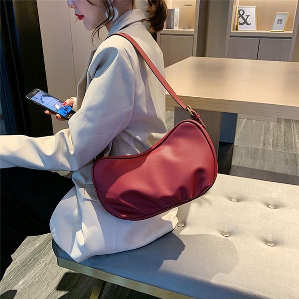 

women dumplings clutch shoulder bags 2019 new fashion leather cloud messenger bag retro fold clutch handbags and purses #40