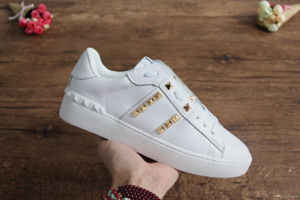 

fashion womens mens designer shoes with studs eleven rubber sole casual sneakers for men women size 34-46, Black