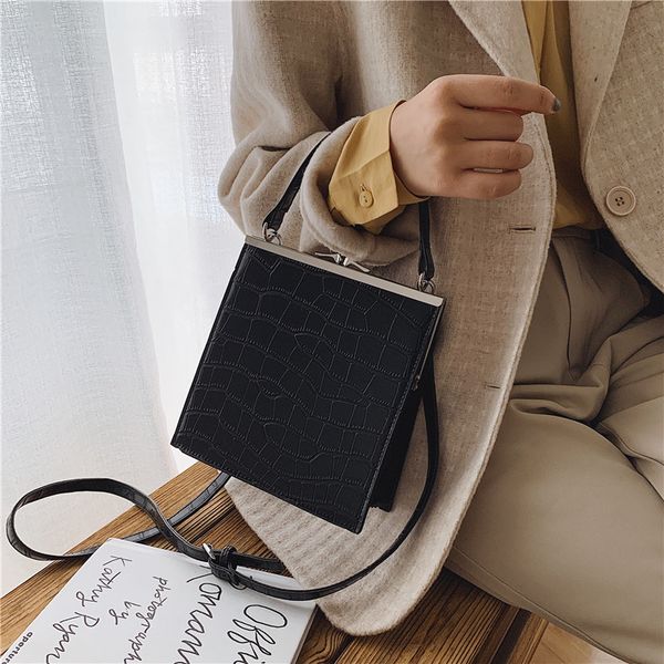 

vintage аллигаоѬ pattern коелки и ђмки Ѭоконе ђмки женкие ђмки конѬђкоѬа pu