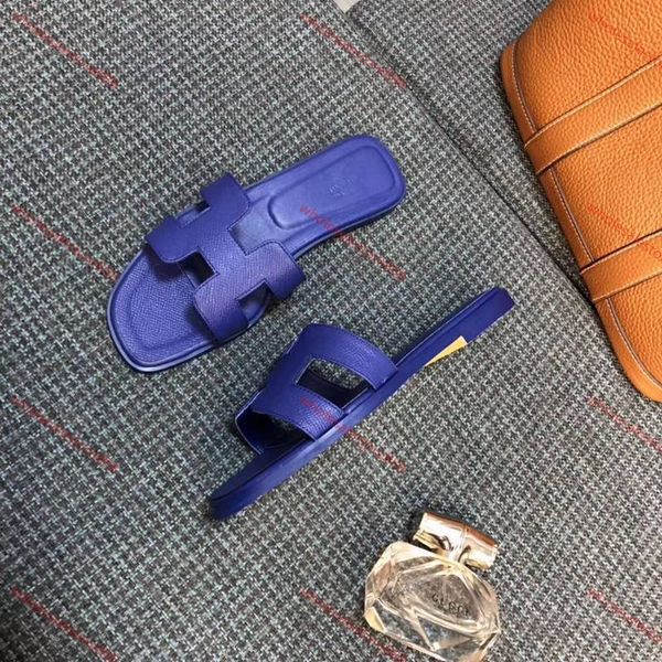 

xshfbcl women slides summer luxurys designers beach flat brand women sandals slippers house flip flops with spike sandals, Black;red