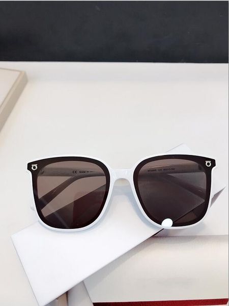 

новое качество топ 2268 мужские солнцезащитные очки, мужчины солнцезащитные очки женщин солнцезащитные очки, стиль моды защищает глаза gafas, White;black