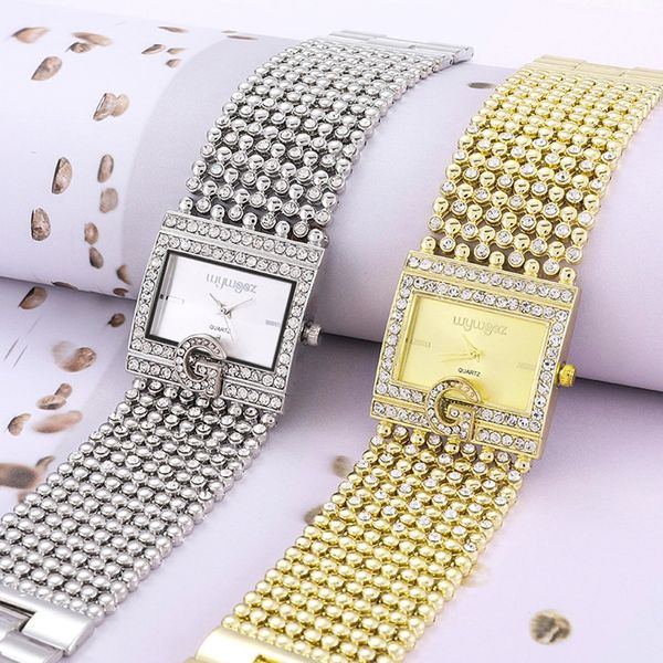 

montres femmes 2019 luxe watch women round full diamond bracelet watch analog quartz movement wrist, Slivery;brown