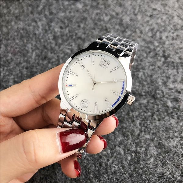 

Relógios de pulso touskus