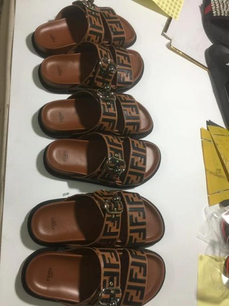 

2019 Роскошные Женщины Популярные Кожаные Сандалии Поразительные Гладиатор Стиль