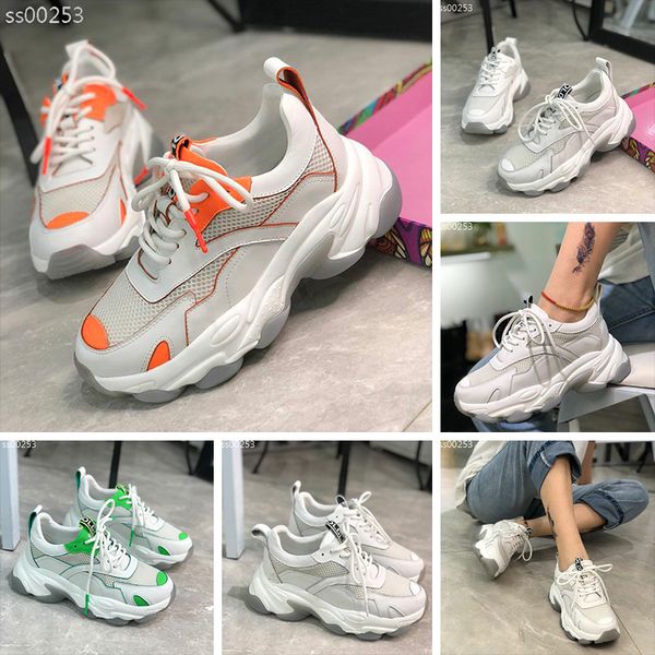 

selling designer fashion runner shoes women trainer low cut casual run shoes women whiter triple sports sneakers size 35-40