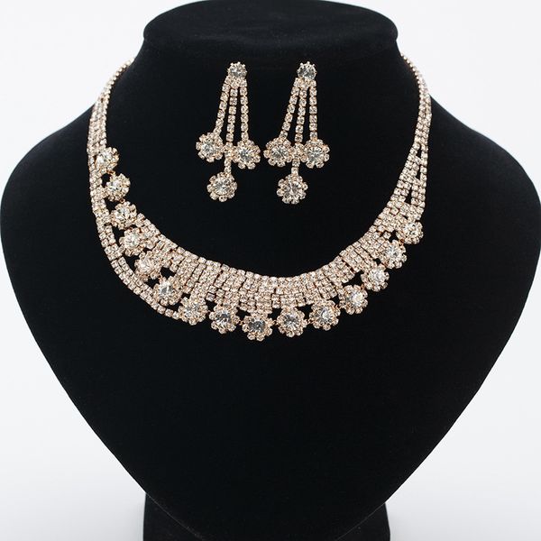 

crystal the pendant is full of diamond ornaments necklace bride wedding decoration earring wedding dress pgraphic studio portrait, Black