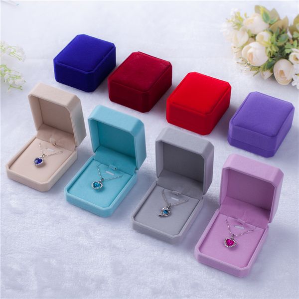 

new velvet jewelry boxes for only pendant necklaces wedding jewelry cases gift packaging & display in bulk, Black;white