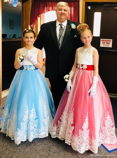 

2020 princess long flower girls pageant sleeveless dresses kids lace applique beaded sequin decoration prom puffy tulle ball gown, White;red