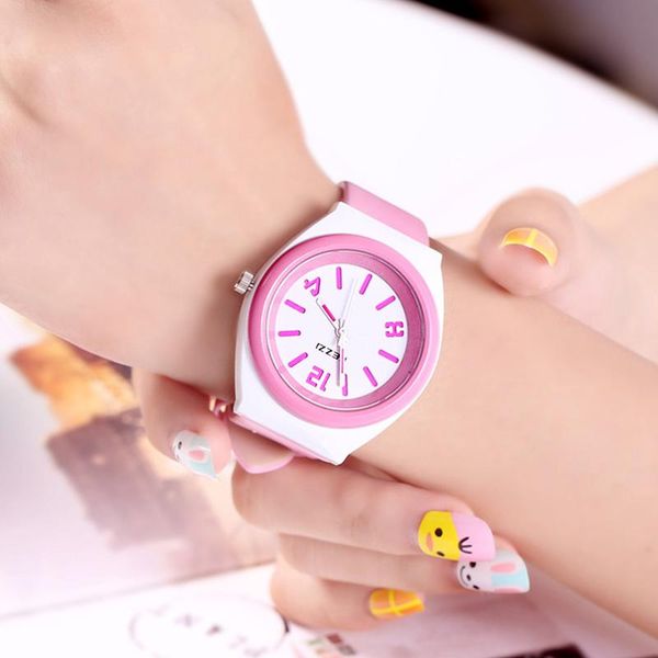 

no.2 brand women bracelet watch fashion flower dial quartz watches clock, Slivery;brown