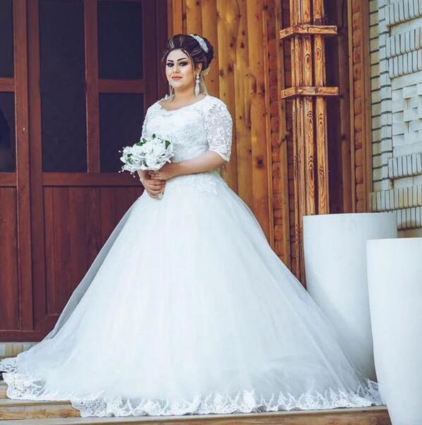 

2019 modest wedding dress new scoop neckline half sleeve custom made lace plus size wedding dresses bridal gown, White