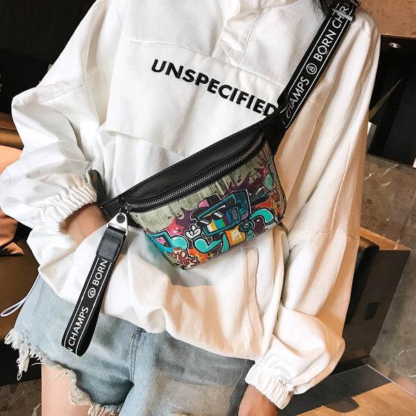 

2020 new women's casual over-the-shoulder bag cool chest bag fashion small graffiti