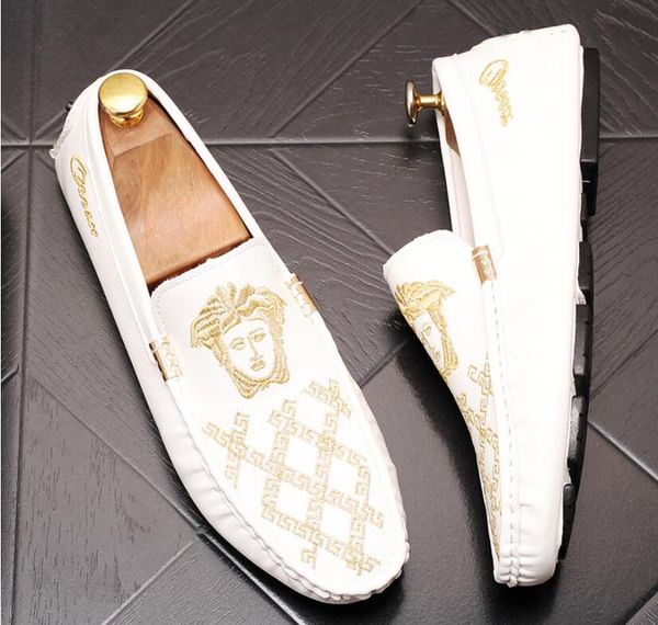 

New Style Men's Casual Shoes Embossed Leather Loafers for Men High Quality Slip on Flats Loafers Fashion Buckle Driving Shoes BMM243