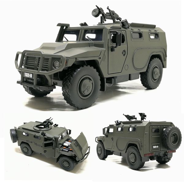 

high simulation 1:32 alloy sliding russian armored vehicle explosion-proof military model sound light control car kids toys t200110