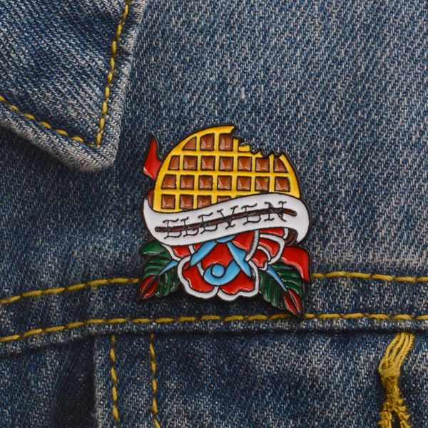 

waffles flowers small plaid special personality tide new brooch creative cartoon lapels denim coat badge pins, Gray