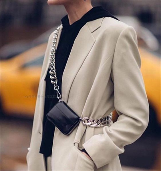 

Designer Luxury Shoulder Bag Women Thick Chain Pockets Fashion Diagonal Cross Coin Chest Ins Super Fire Mini Leather Small Bag Female 4