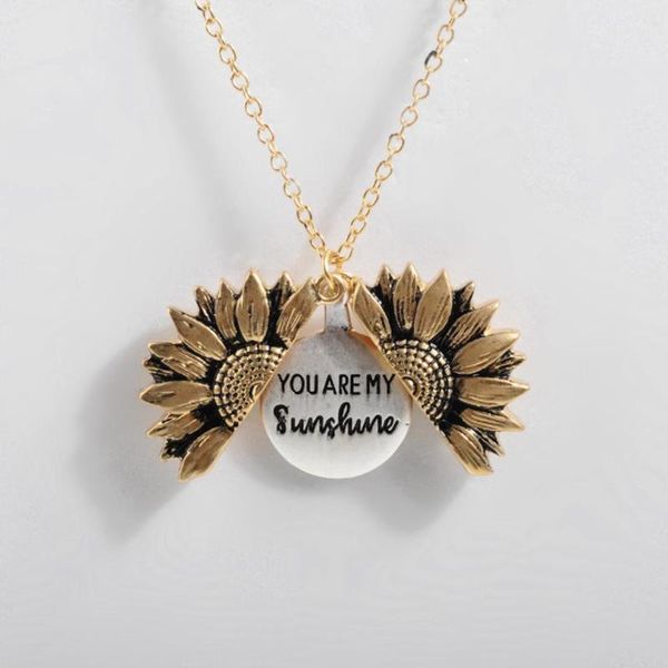 

2019 european and american popular new necklace women sunflower double-layer lettering necklace alloy flower short claviclechain, Silver