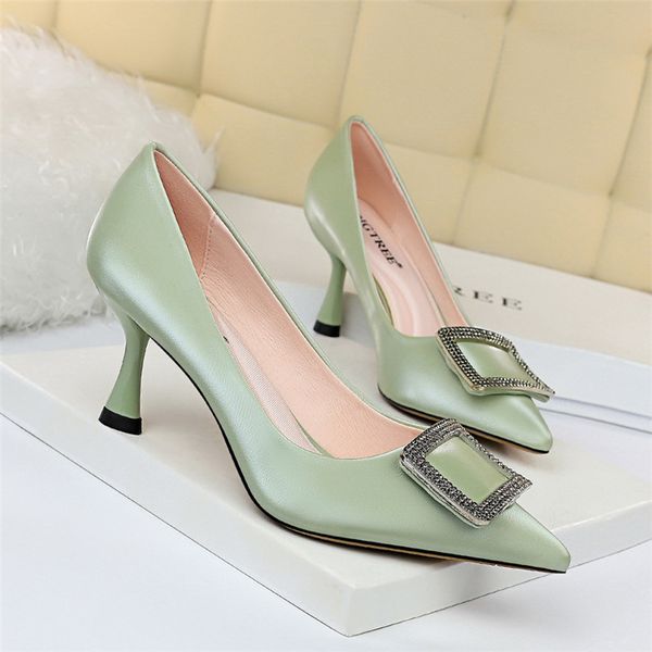 

2020 spring elegant women bling crystal yellow low high heels glitter escarpins pumps female green drag queen shoes plus size, Black
