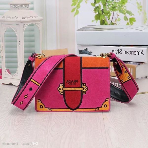 

2019 e new l1ouisvutt0n m1k pra1ra handbags single-shoulder bag women s men s bags backpack stylish classic bag leather handbags 1bd075