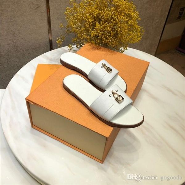 

chic branded women letter print patent canvas lock it flat mule designer lady leather sole beach slipper, Black