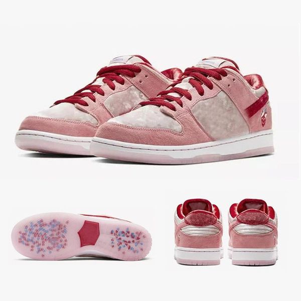 

2020 горячая распродажа новая странная любовь х СБ Данк низкая розовый классический удобную открытый кроссовки Мужчины Женщины дизайнер Спорт кроссовки тренеры