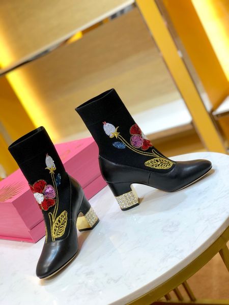 

the lastest fashion luxury37 boots women brand half ankle boot lady designerss genuine leather dress boots casual shoes with box, Black