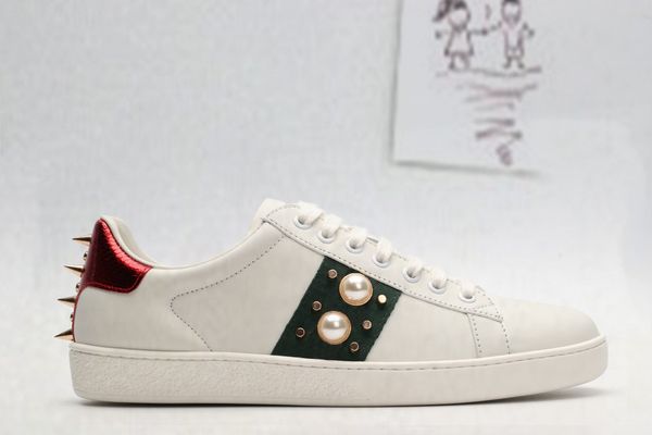 

designer comfortable casual shoes stripe classic low men's and women couples casual shoes with box designer shoes, Black