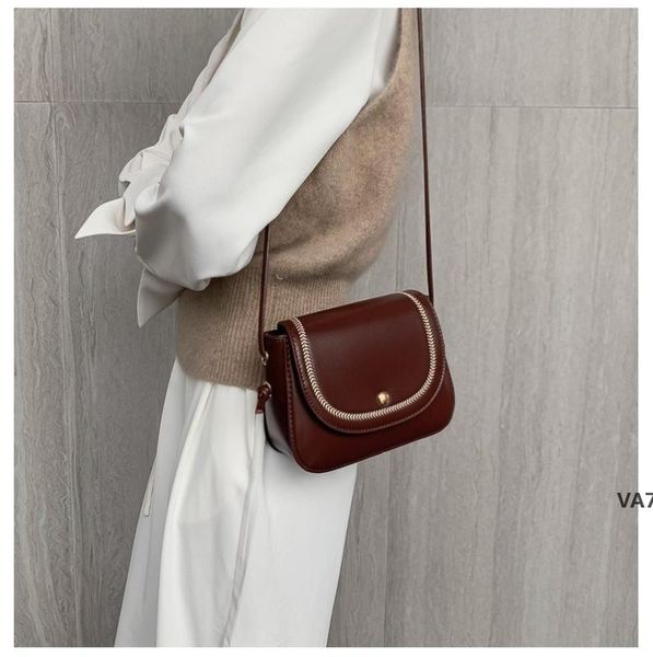 

мини-сумка 2020 новой моды небольшой квадратный мешок ретро женщин корейской случайный посыльного плеча handbagva7
