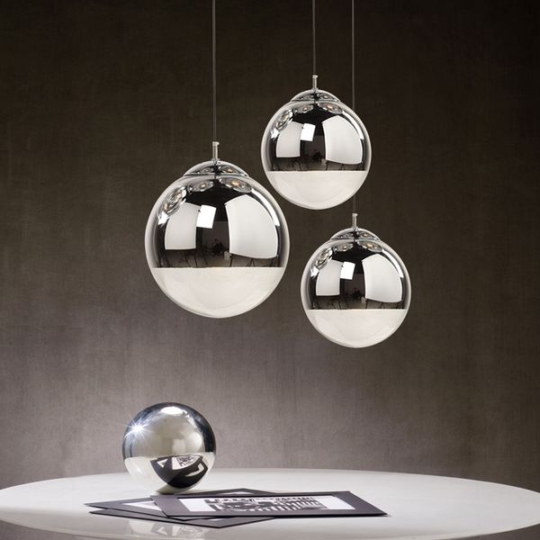 Lampadario a LED sferico galvanico a sfera galvanica a colori cromati in vetro cromato per pasto a forma di bar semplice e moderno specchio del Nord Europa