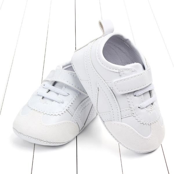 

first walkers for 0-18 months casual classic baby moccasins pu leather toddler walker soft soled girls shoes born boys sneakers