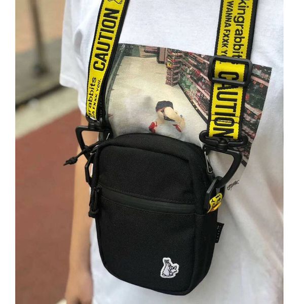 

Fxxking кролики сумки Мужчины Женщины 1f: 1 лучшее качество # Fr2 футболка Aw