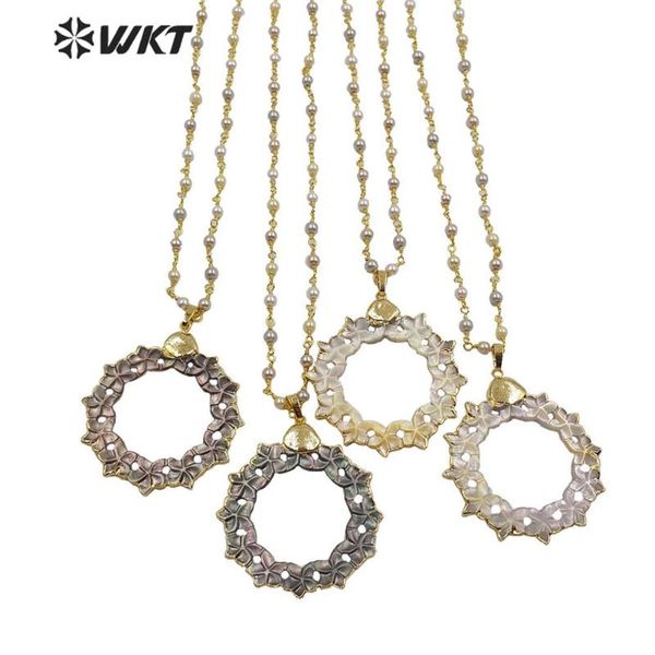 

wt-jn118 fashion shell necklace carved flower big ring pendant with pearl chain necklace gold trim shell wholesale, Silver