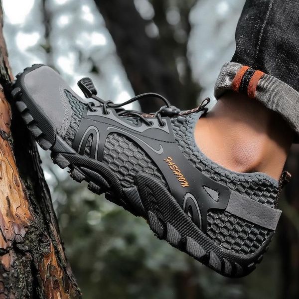 

lion scream hiking shoes summer men quick dry water shoes mesh beach outdoor hiking sandals trekking shoes trail footwear 39-50, Black