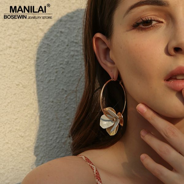 

manilai brand vintage alloy flower copper hoop earrings for women metal statement earrings big fashion wedding jewelry, Golden;silver