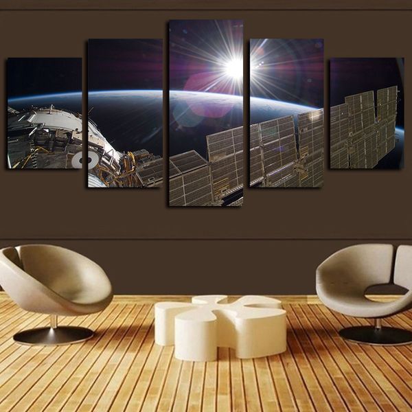 2019 5 Panels International Space Station Artworks Giclee Canvas Wall Art For Wall Decor Abstract Poster Canvas Print Oil Painting From Home Textiles